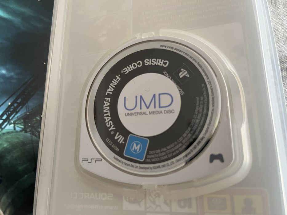 Crisis Core Final Fantasy VII PSP Limited Edition
