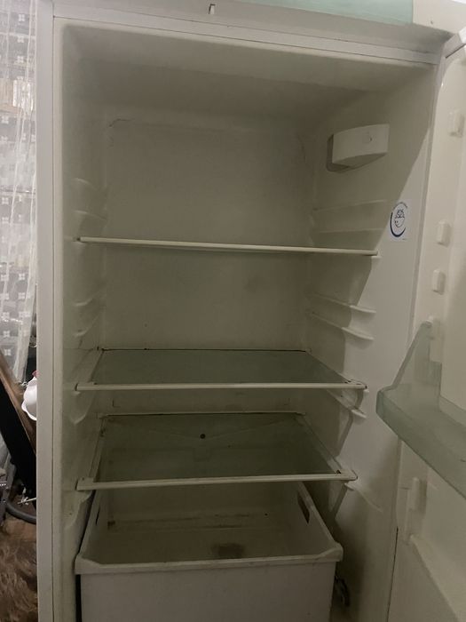 Продам холодильник Electrolux