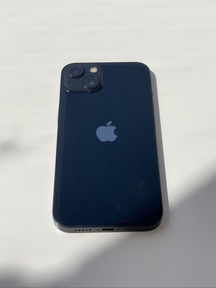 IPHONE 13 (Б/У, в хорошем состоянии)
