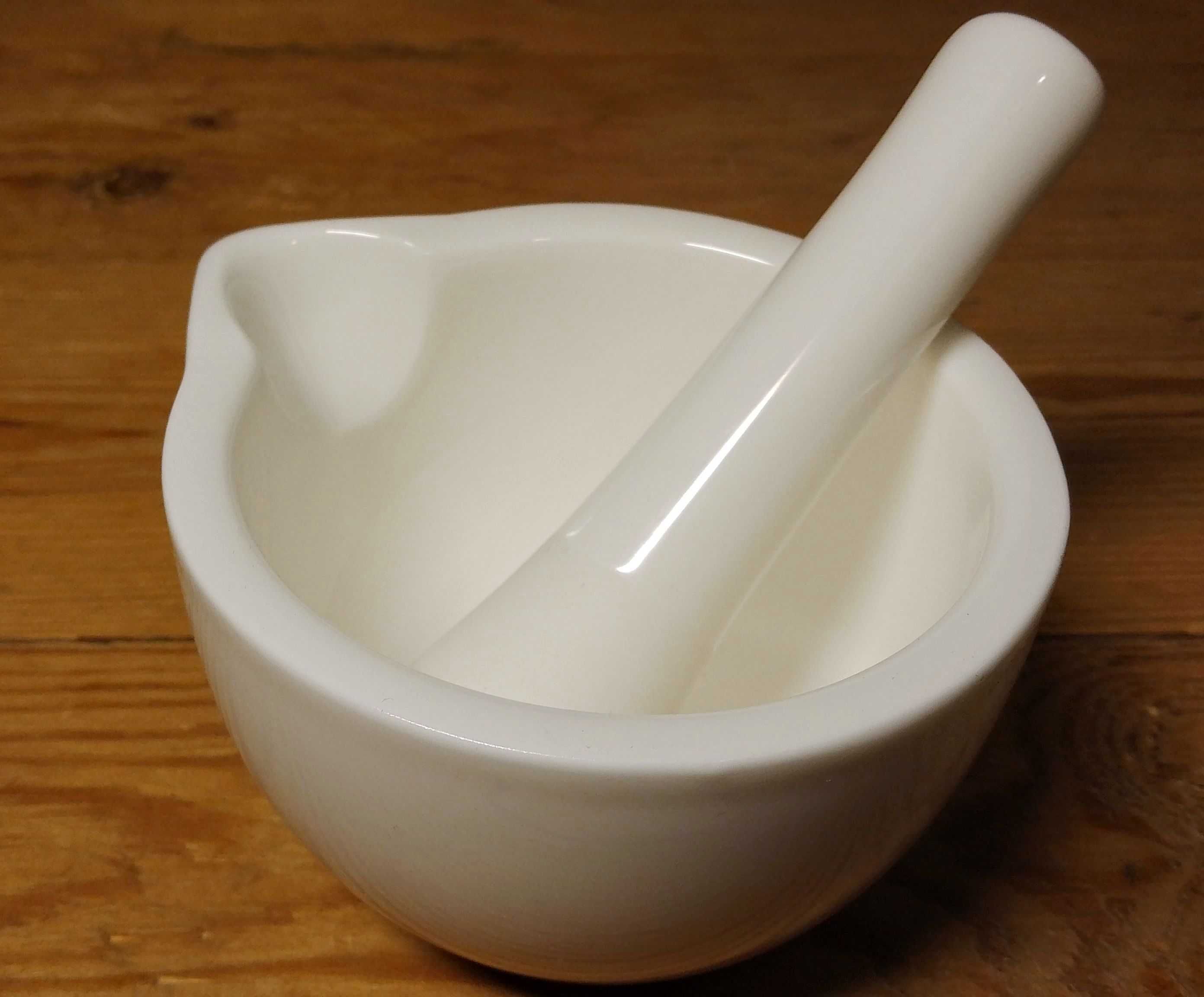Moździerz ceramiczny