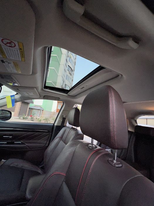 Mitsubishi Outlander Phev