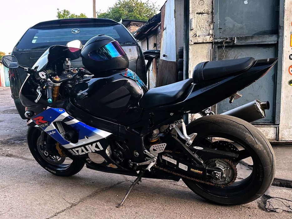 Suzuki GSX-R 1000 Сузуки