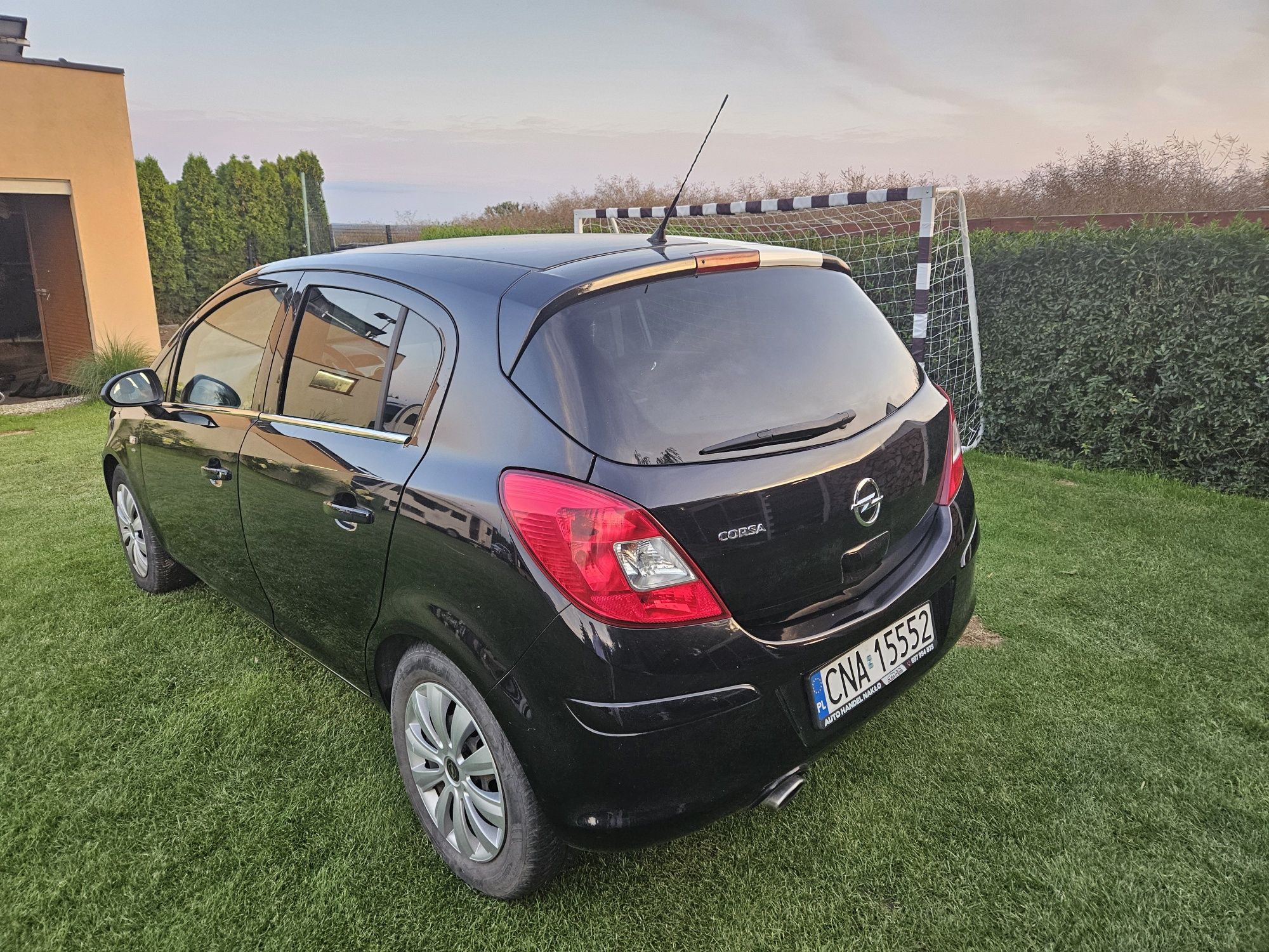Opel corsa 1,2 ben+gaz, klimatyzacja, wersja poliftowa