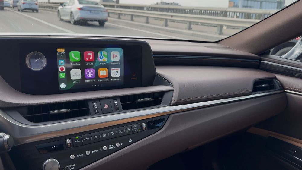 Продам Lexus ES 300 Hybrid 2021 Ідеальний і Максимальний