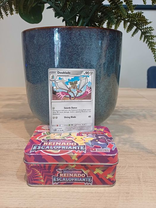 Carta Pokémon Doublade #133