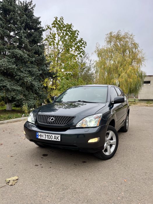 Продам LEXUS RX300 3л.Бензин Полный привод!