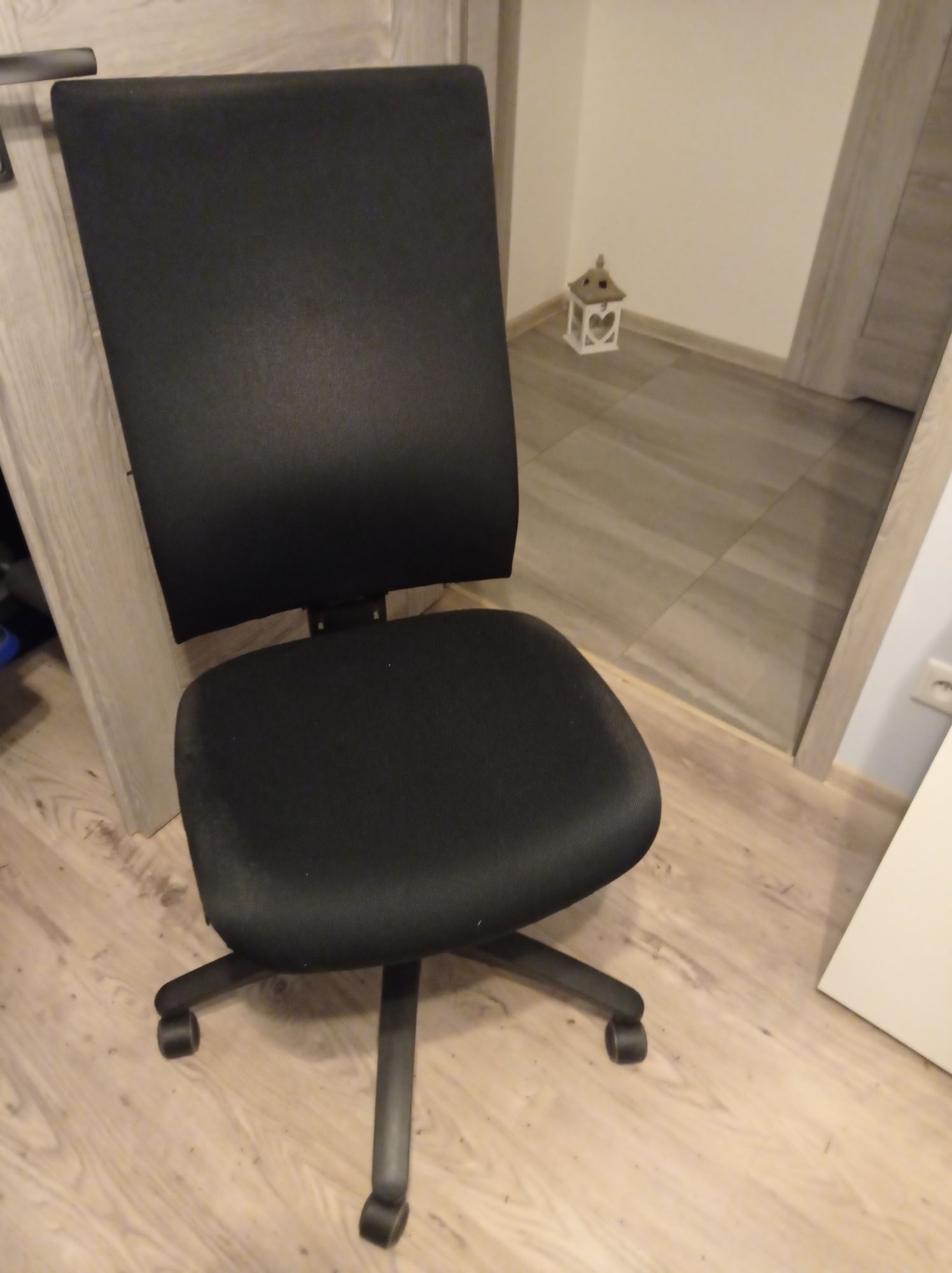 Krzesło biurowe premium dauphin z podpora lędźwi