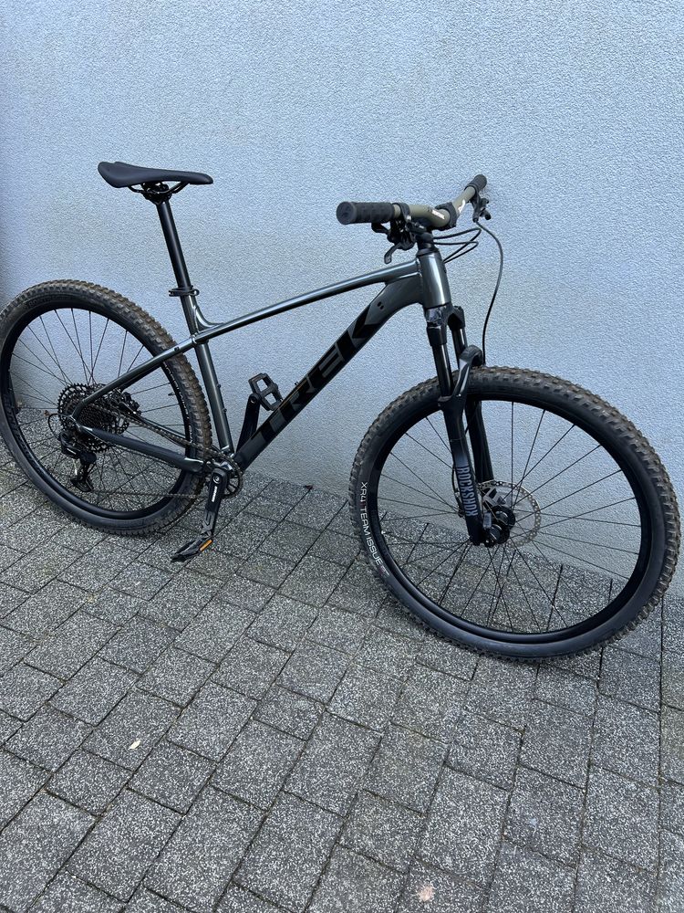 Rower TREK X-CALIBER 8 29 - rama L (dodtakowo 2x orginalne opony)