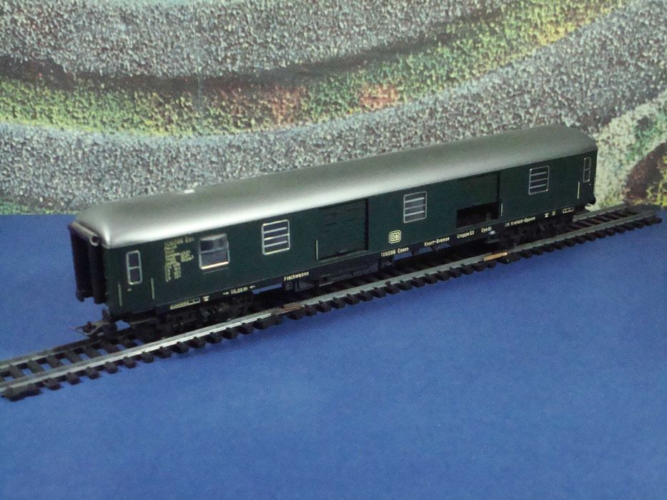 Fleischmann H0 5100 - Vagão Postal / Correios "DB" Alemanha, Usado