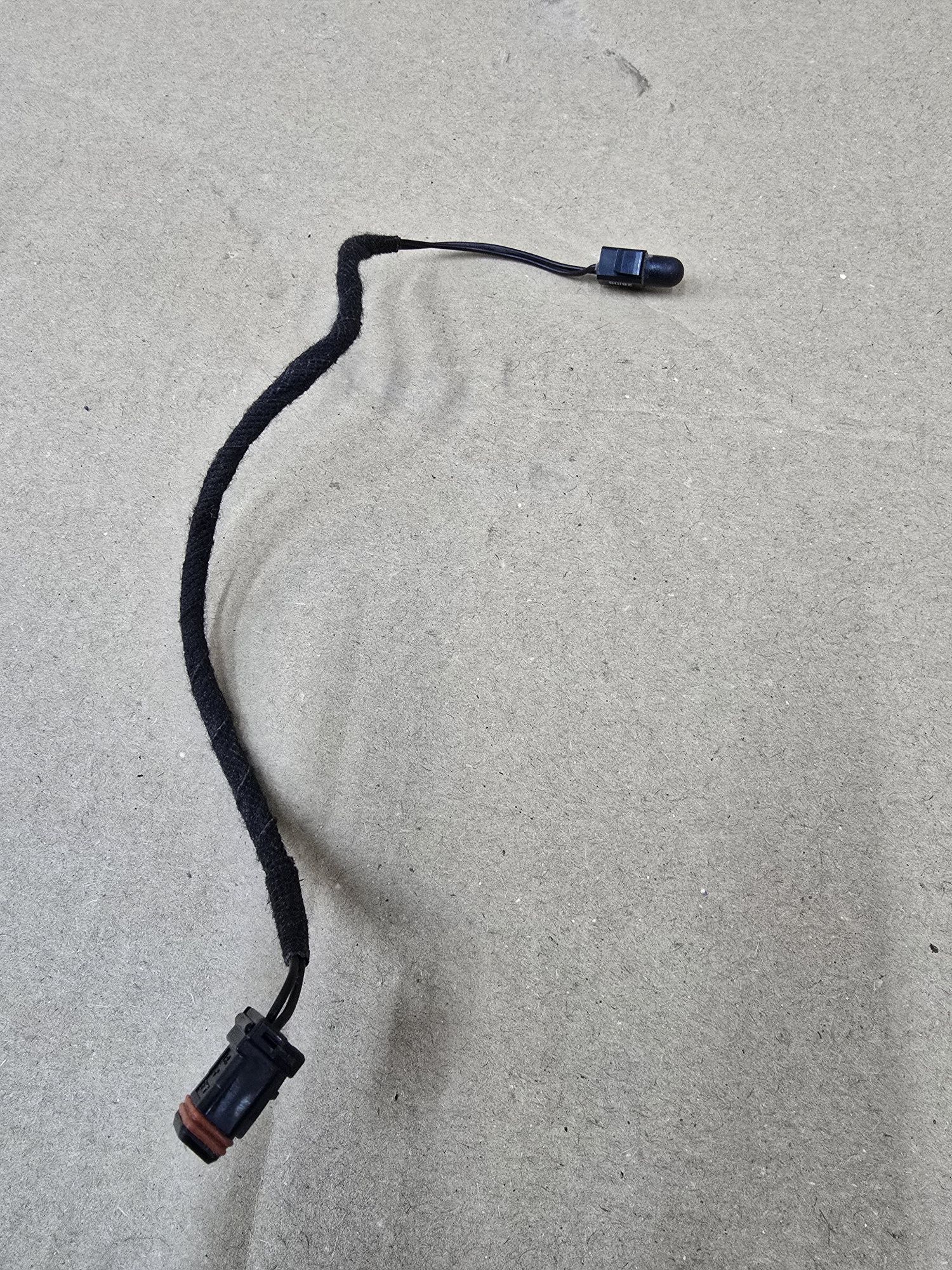 Czujnik temperatury zew.lusterka lewego volvo V50 S40 C30 V70 S60