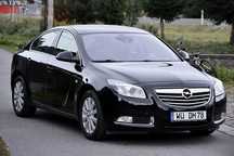 Opel Insignia 2.0 TURBO 220 KM BENZYNA 4X4 /Bogate Wyposażenie/Super Stan /Z Niemiec