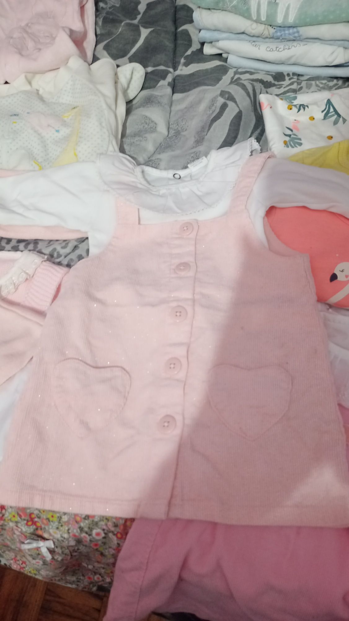 Roupa menina 0 a 12 meses