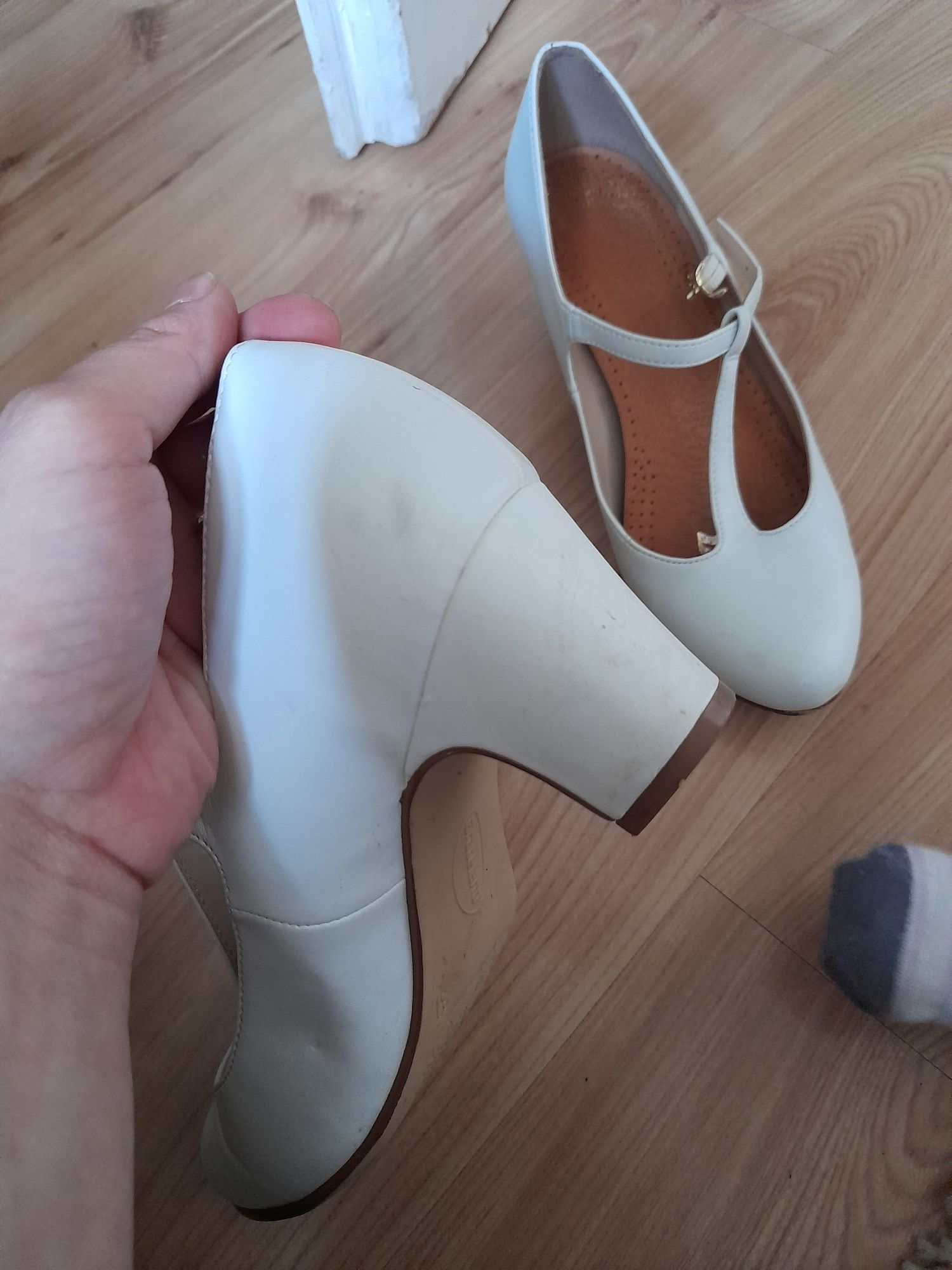 Buty ślubne rozmiar 37