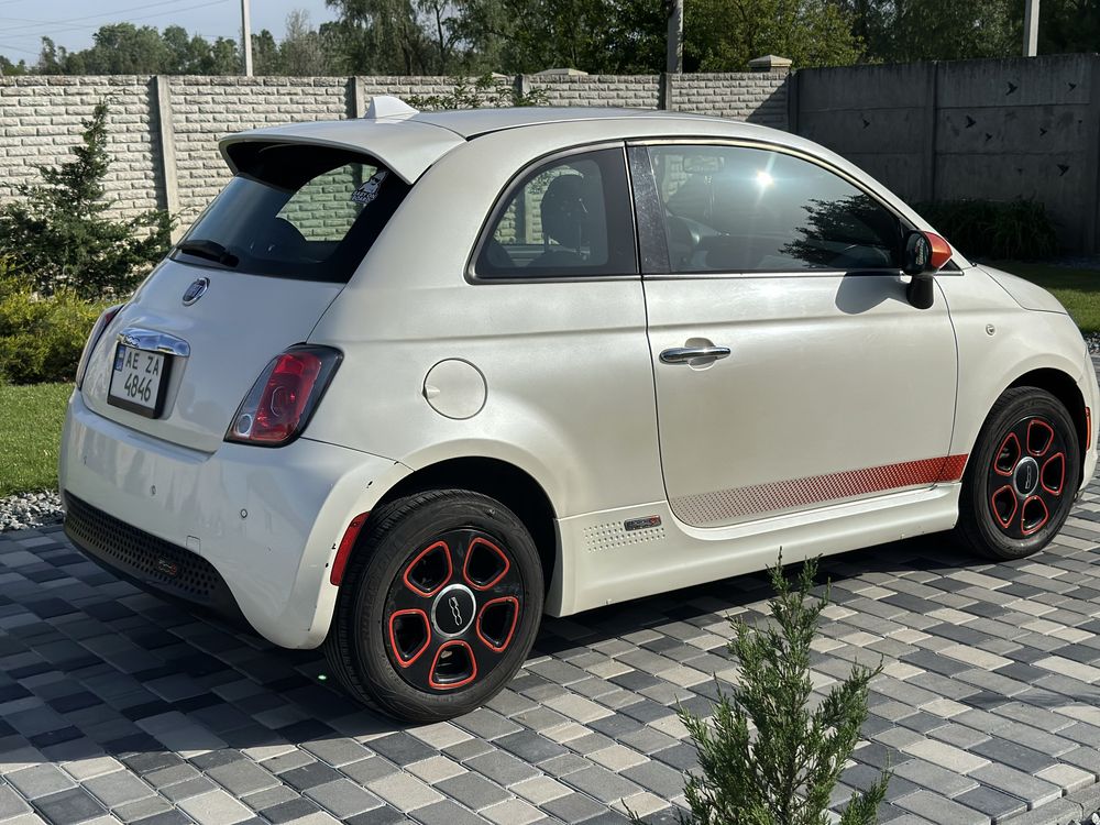 Fiat E 500 Електромобіль