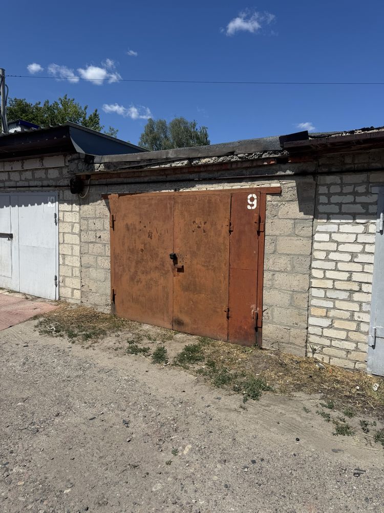 Гараж с погребом, без ямы