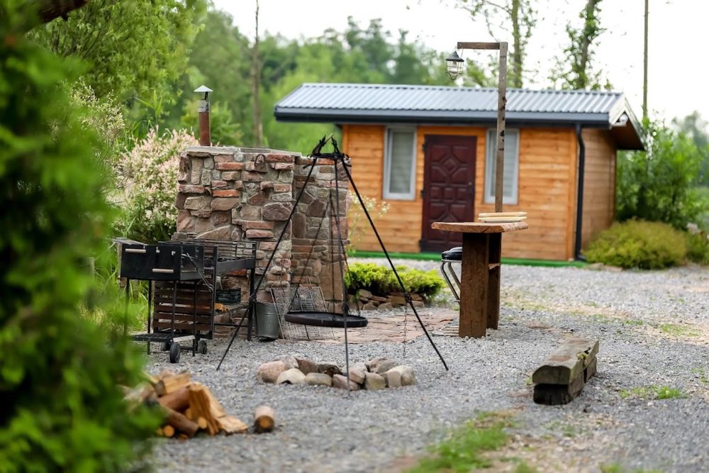 Domek letniskowy nad stawem