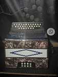 Vendo concertina hohner em lá Sustenido em bom estado
