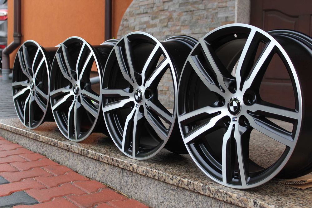 BMW M-Pakiet 1 F40 2 F44 F45 F46 X1 F48 F49 X2 F39 18' 8J ET57