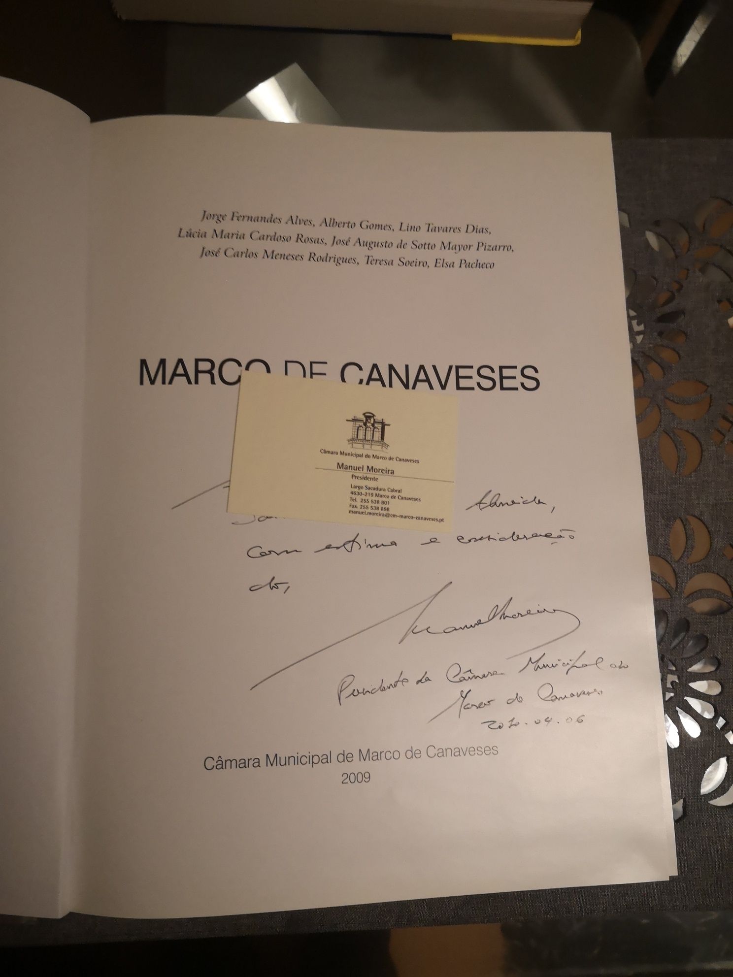 Livro autografado Perspectivas Marco de Canaveses