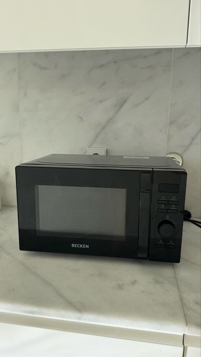 Microondas Preto Becken