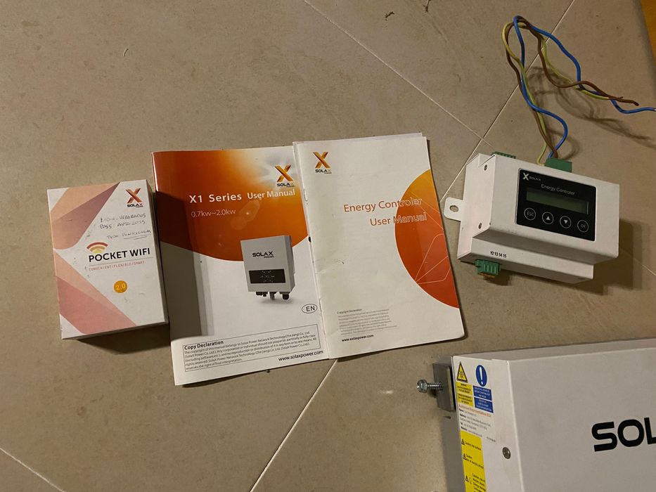 Inversor Solax X1 Mini 1500 + Solax X1 NFI Injet Zero
