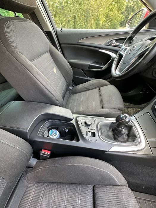 Продам авто Опель Инсигния insignia