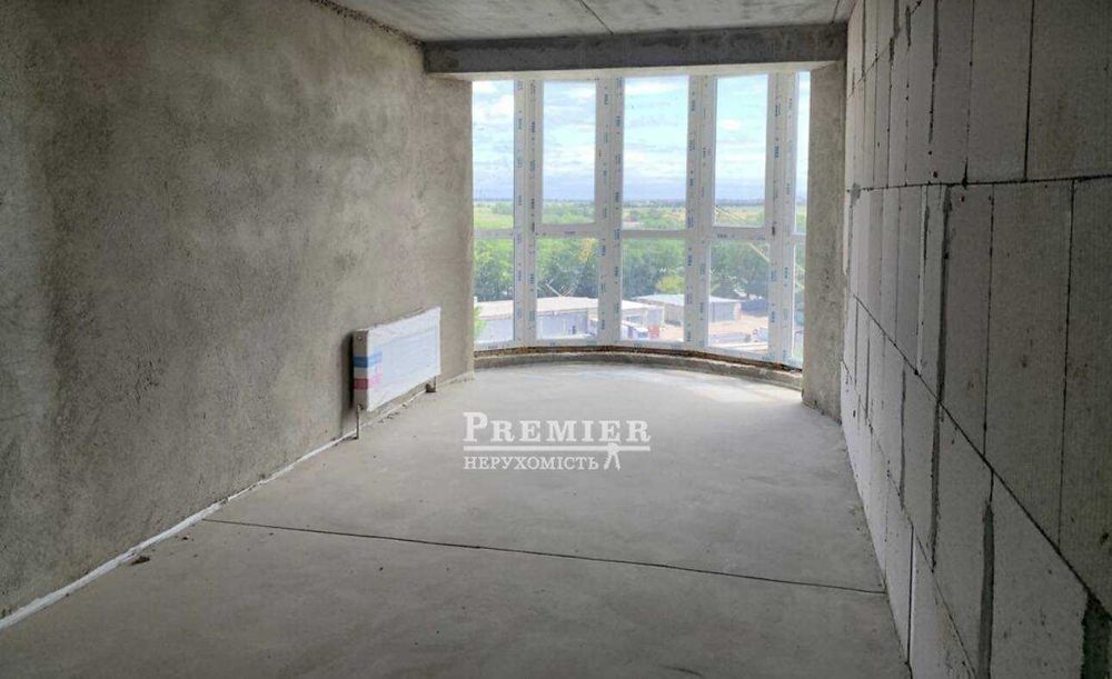 Продам трикімнатну квартиру з власним АОГВ