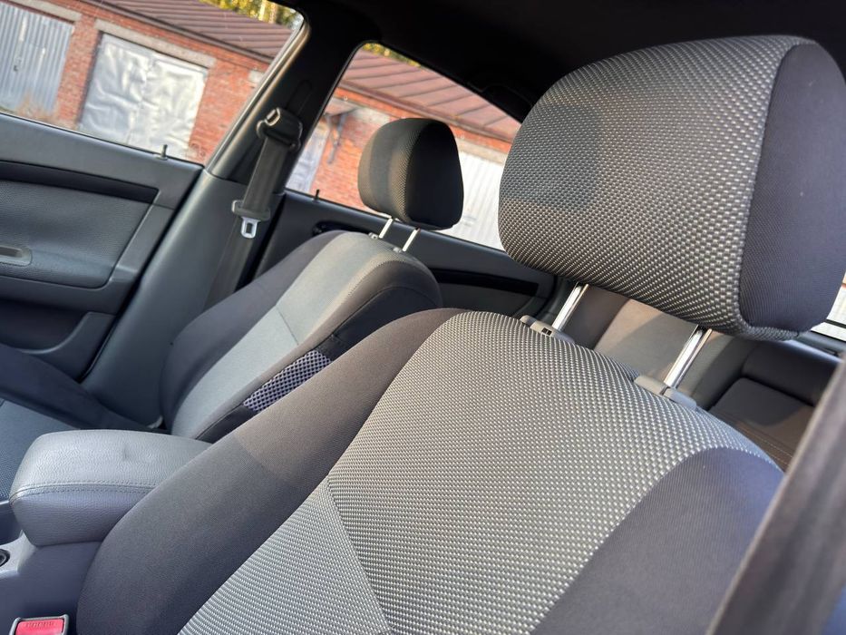 Продам Шевроле Лачети Автомат