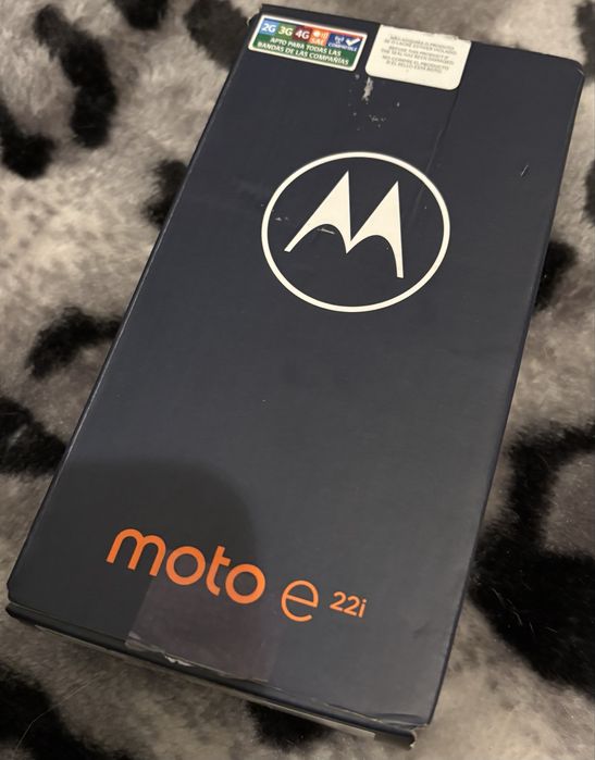 Motorola e22i - 64gb (NOVO) vendo ou troco