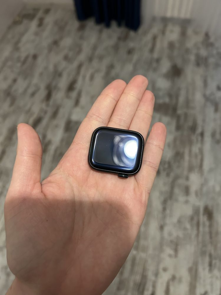 Apple Watch Series 9 41mm на гарантії