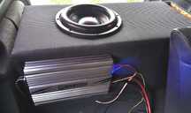 KICK HeadShot komplet 30cm 1500rms wzmacniacz 29Hz gwarancja subwoofer