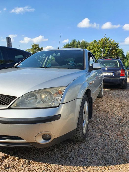 Ford Mondeo 2002r bezyna/gaz