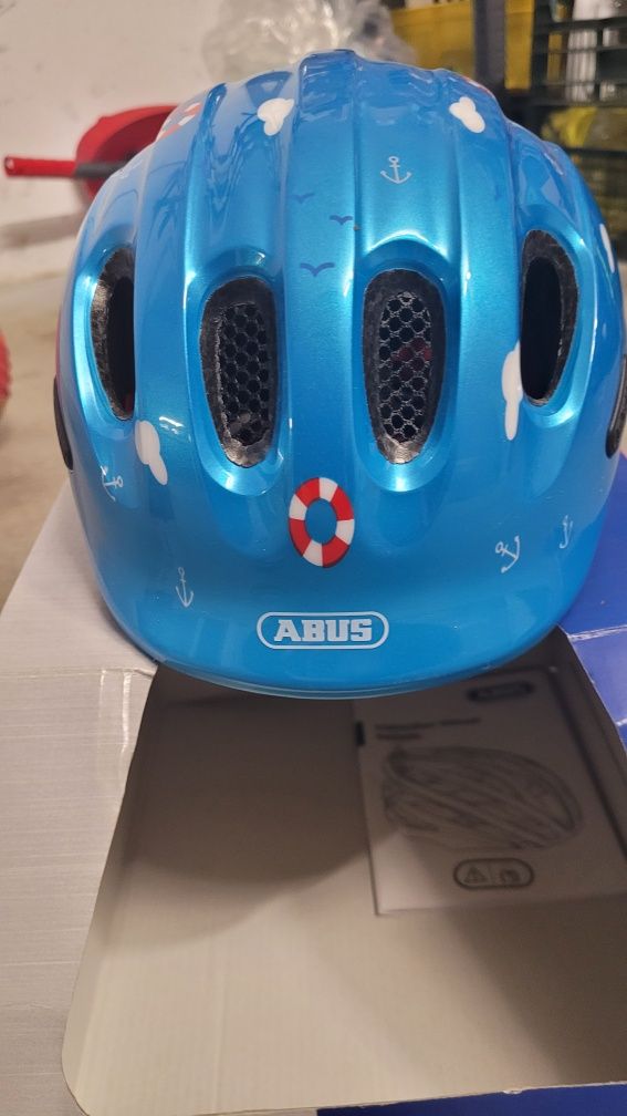 Kask Abus smiley 2.0 r. 45-50cm  dla maluszka