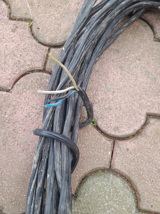 Кабель 4-х жильний