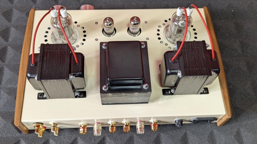 Ламповий підсилювач на ГМИ-6 та ECC 81