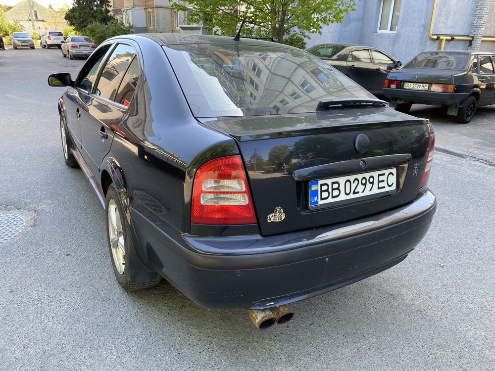 Skoda octavia tour 1.8T автомат