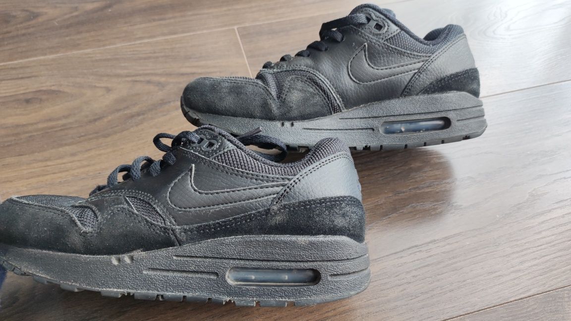 Nike Air Max 35,5 czarne 36