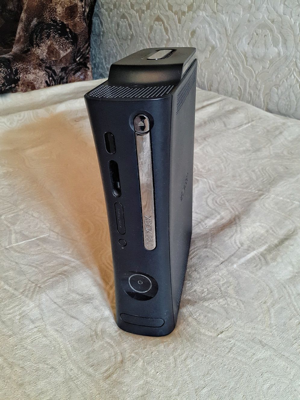 Xbox 360 (+70 дискiв з iграми)