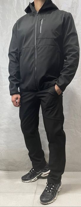 Мужской спортивный костюм Nike softshell