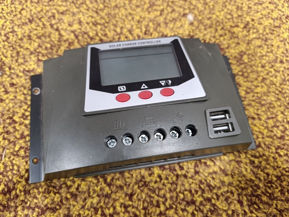 Контроллер солнечных панелей.