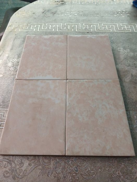 Плітка кафель Нова