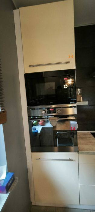 Meble kuchenne z częścią wyposażenia