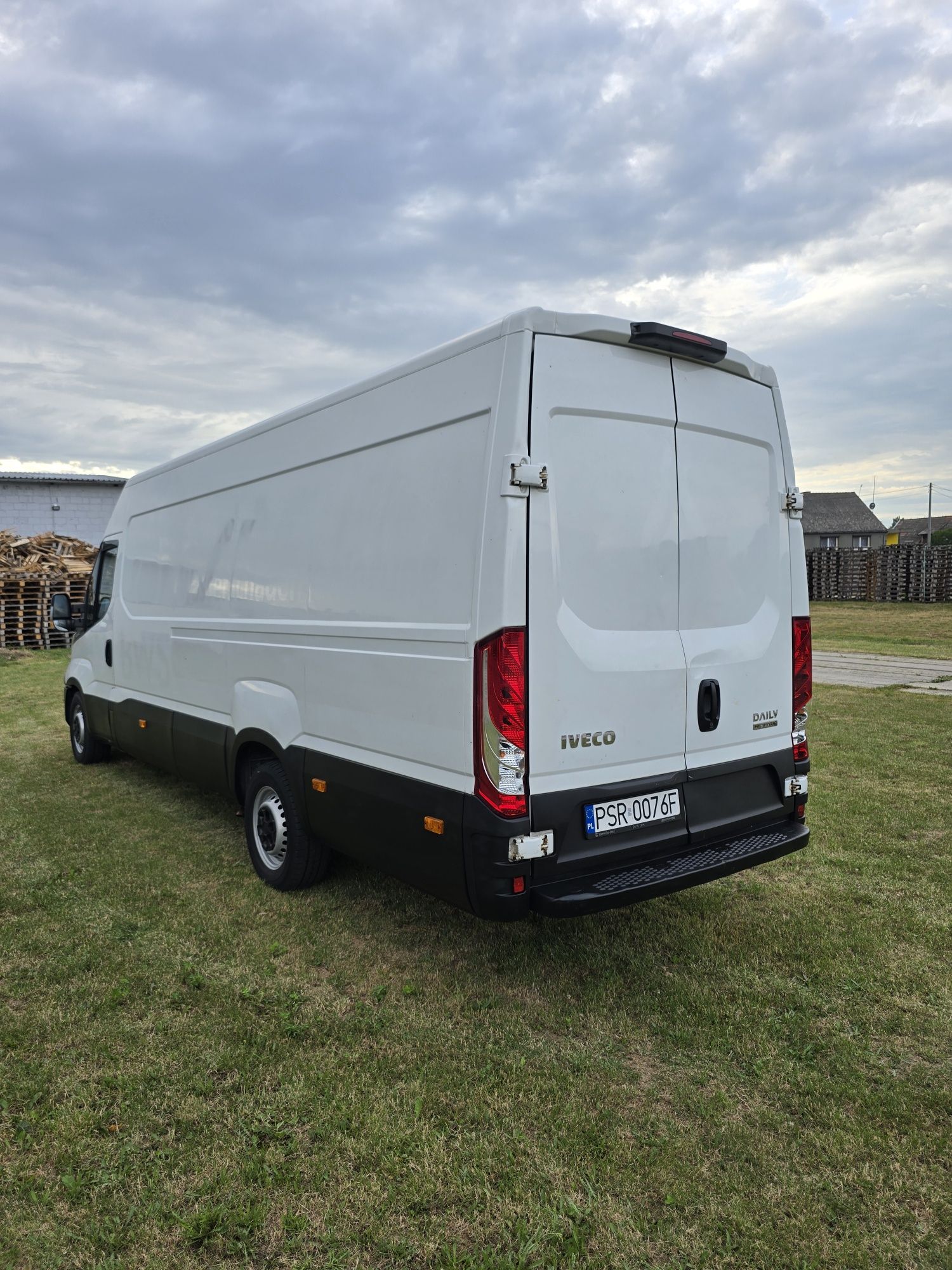 Iveco daily 35s16 hi matic