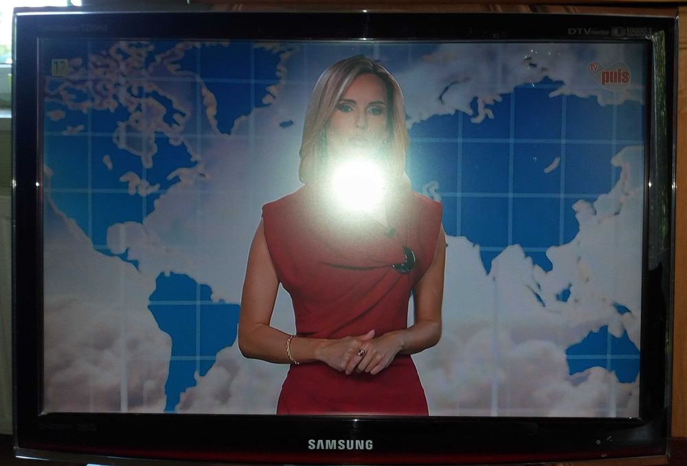 telewizor monitor Samsung T220HD