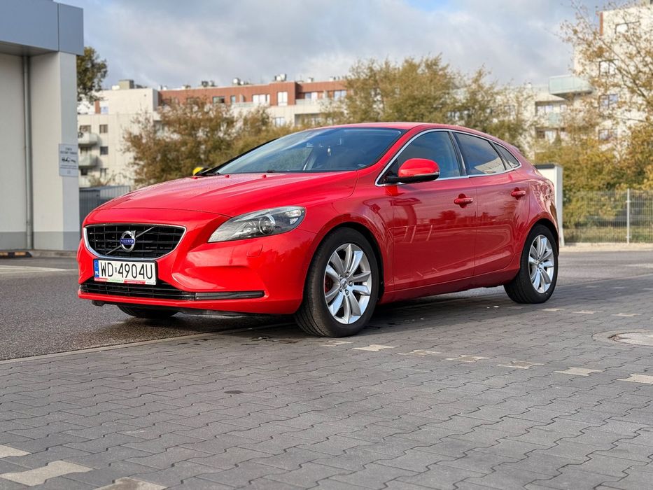 Volvo V40 Summum/skóra/podgrzewane-fotele/biksenon/navi/LEDY/bezwypadkowy