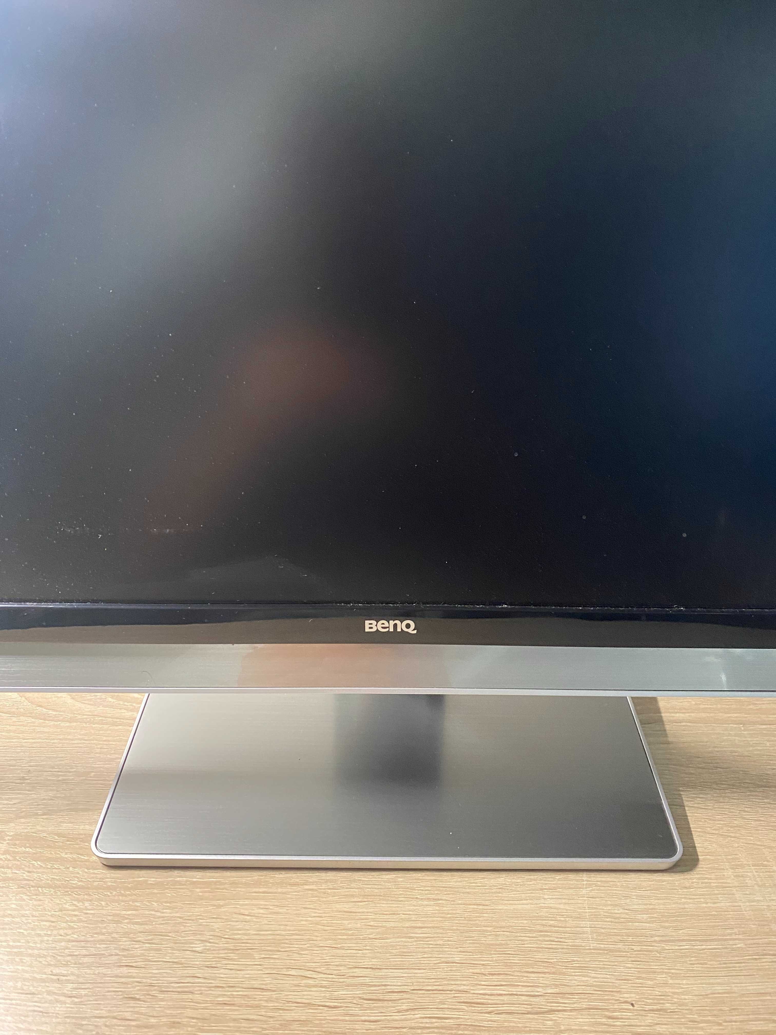 Monitor Benq EW2430-B super stan