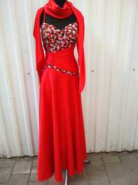 Продам вечернее платье красного цвета