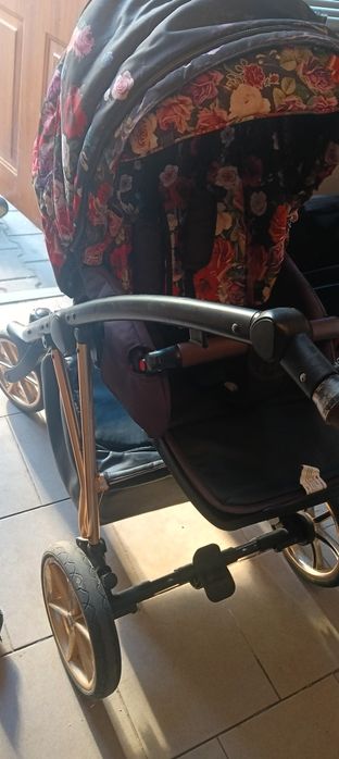 Sprzedam wózek 2w1