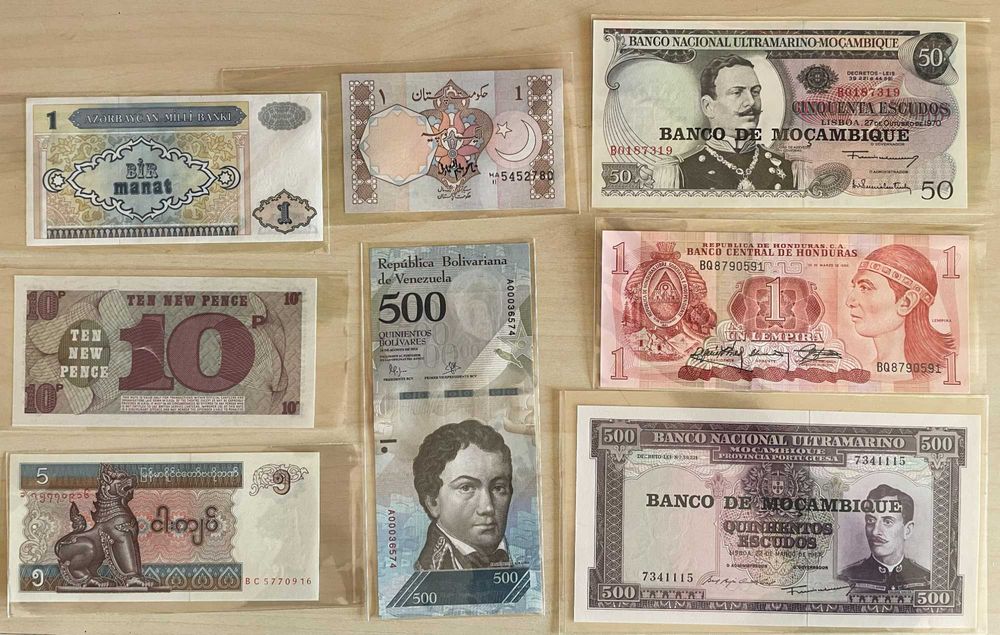Banknoty zestaw 8 szt. UNC