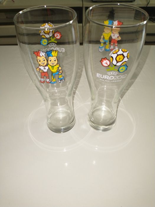 Euro 2012 dwie szklanki do piwa kufle.